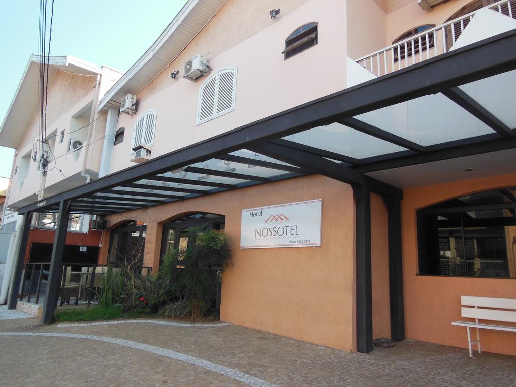 Hotel Nossotel Санта-Барбара-д'Уэсти Экстерьер фото